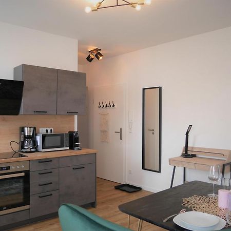 Pb Ferienwohnungen - Fewo 4 - Stilvoll Eingerichtetes Studio Im Herzen Senftenbergs Esterno foto